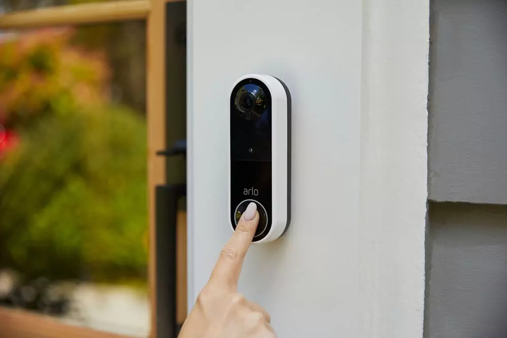 arlo-essential-wire-free-video-doorbell