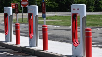 Tesla-trouver-superchageur-libre-plus-facile