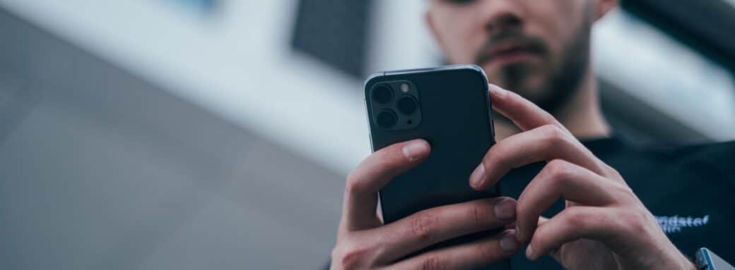 smartphone dubai-applications