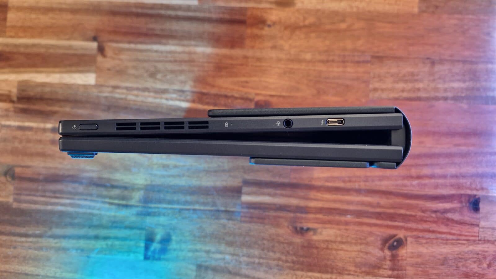 Test – Asus Zenbook Fold : les PC pliants ont de l’avenir ! asus