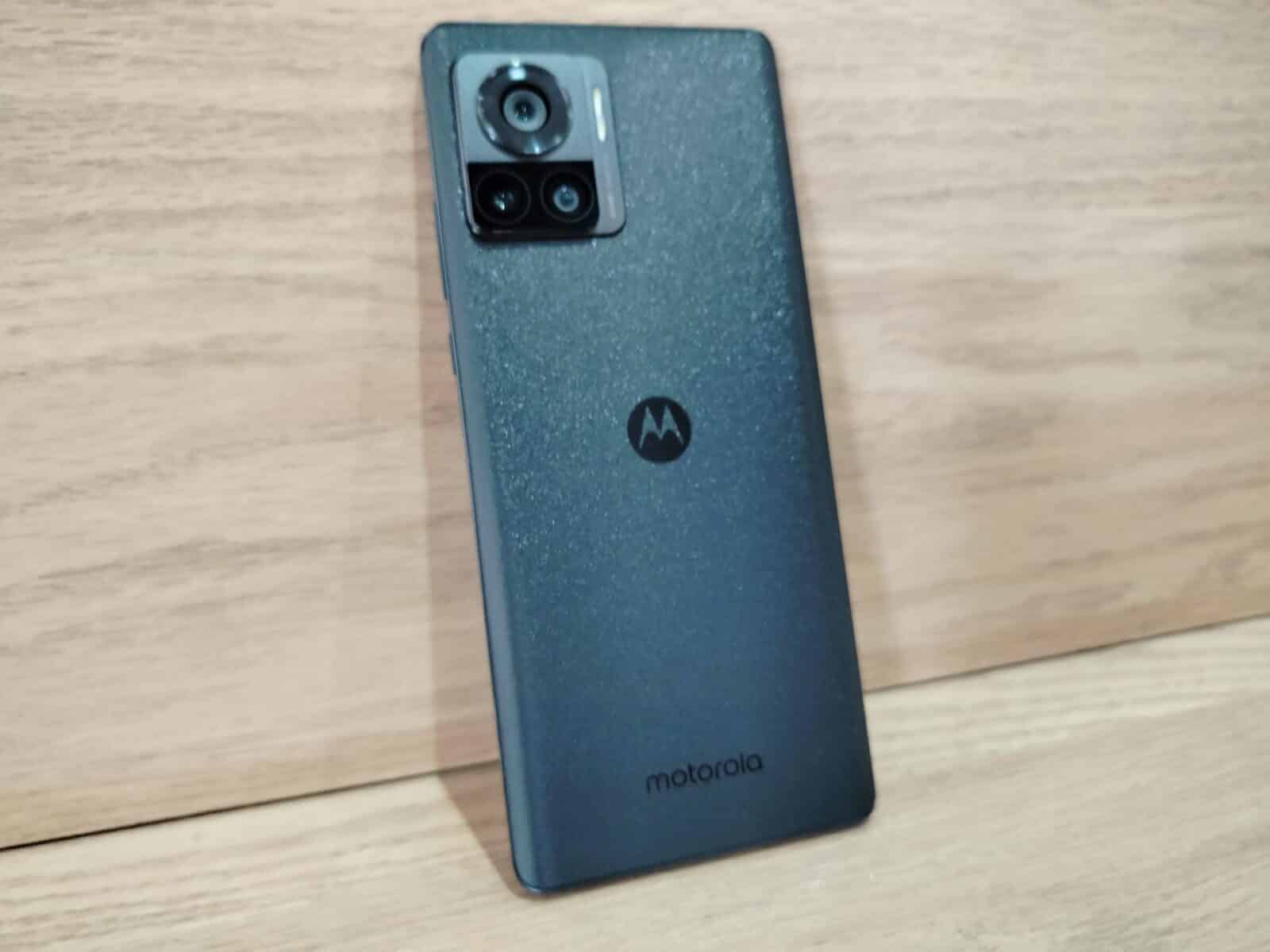 Test – Motorola Edge30 Ultra : Un haut de gamme qui fait presque mouche edge 30 ultra