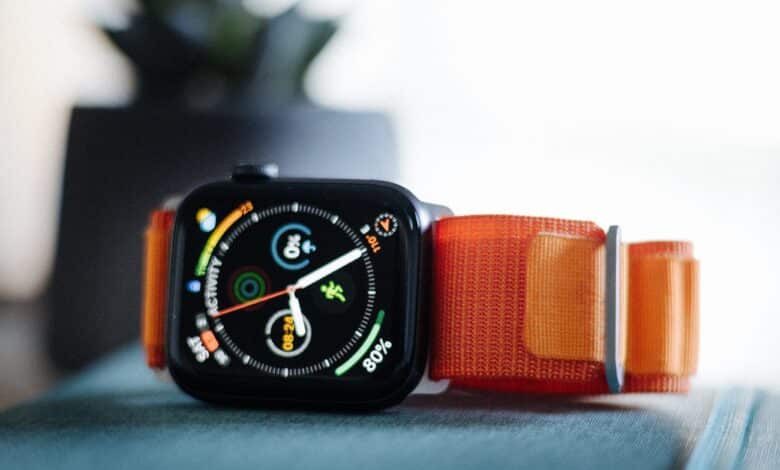 Apple-Watch-Ultra-ecran-micro-led-2025-confirme