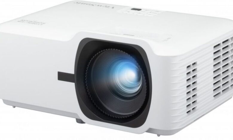 ViewSonic élargit sa gamme de projecteurs laser avec le modèle le plus petit et le plus léger