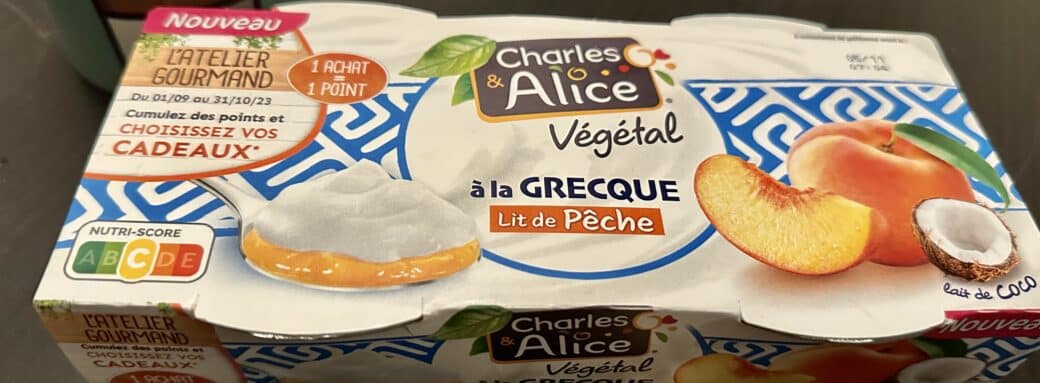 Charles et Alice dessert vegetal lait de coco peche Le Café Du Geek