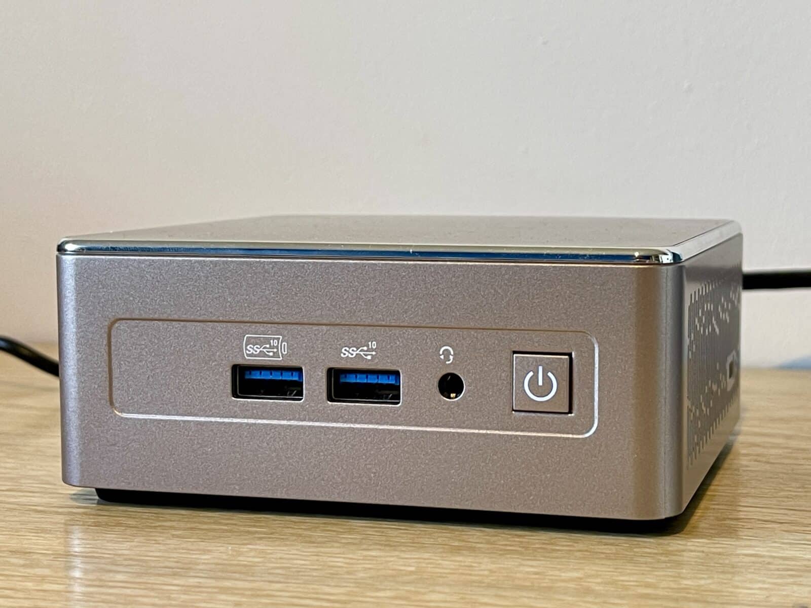 Test Geekom A Un Mini Pc Surpuissant Propuls Par Amd Lcdg