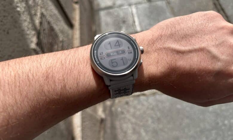 Test Coros Apex 2 montre GPS - Le Café Du Geek - affichage