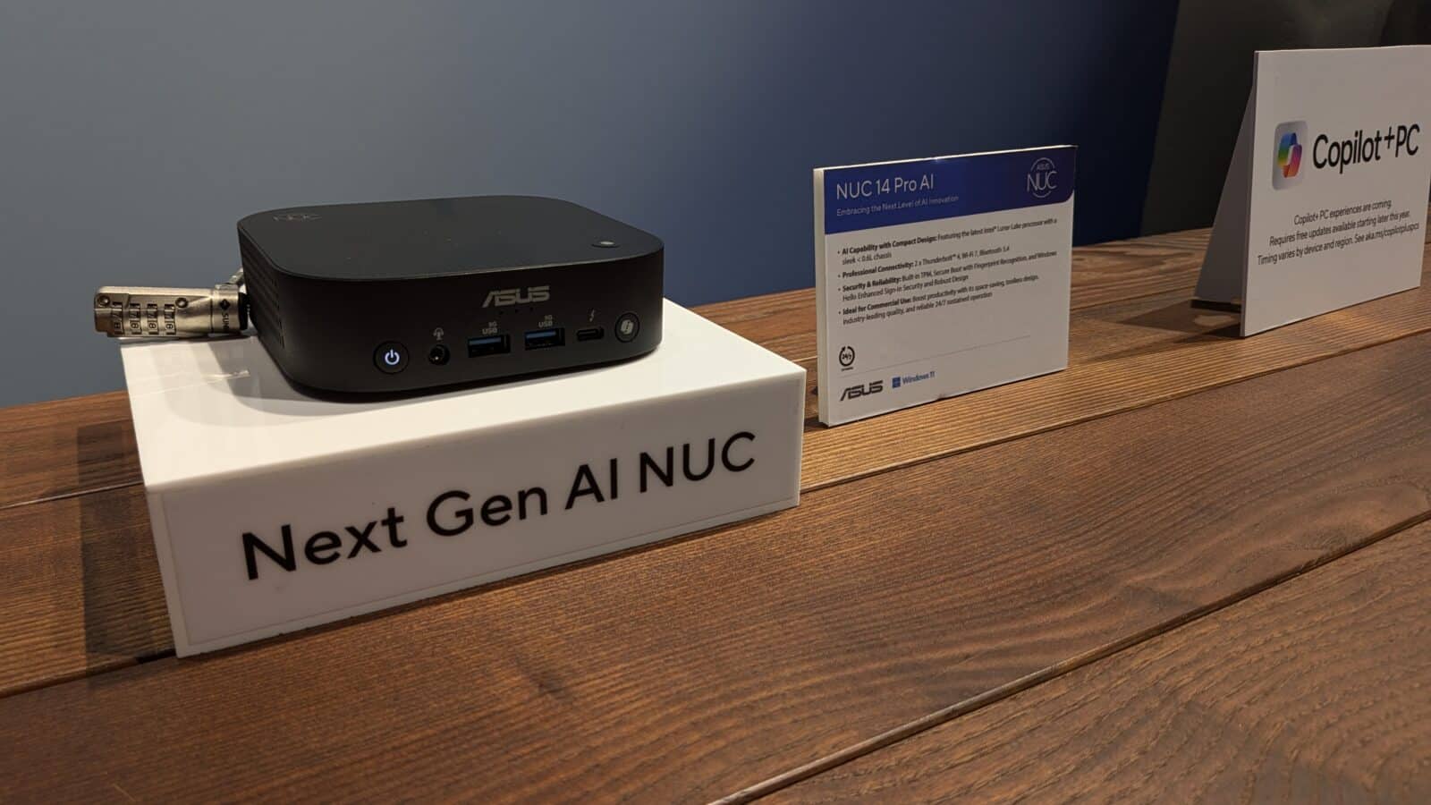 ASUS NUC 14 Pro AI