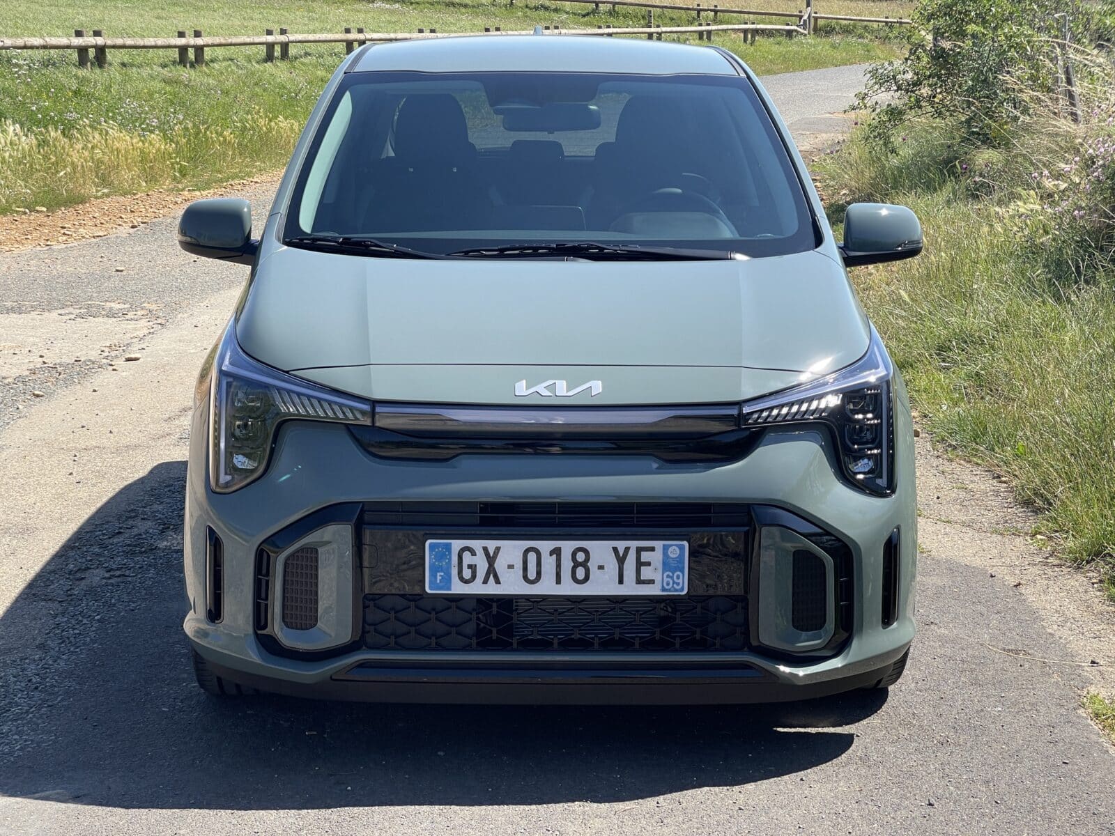 kia-picanto-face-avant