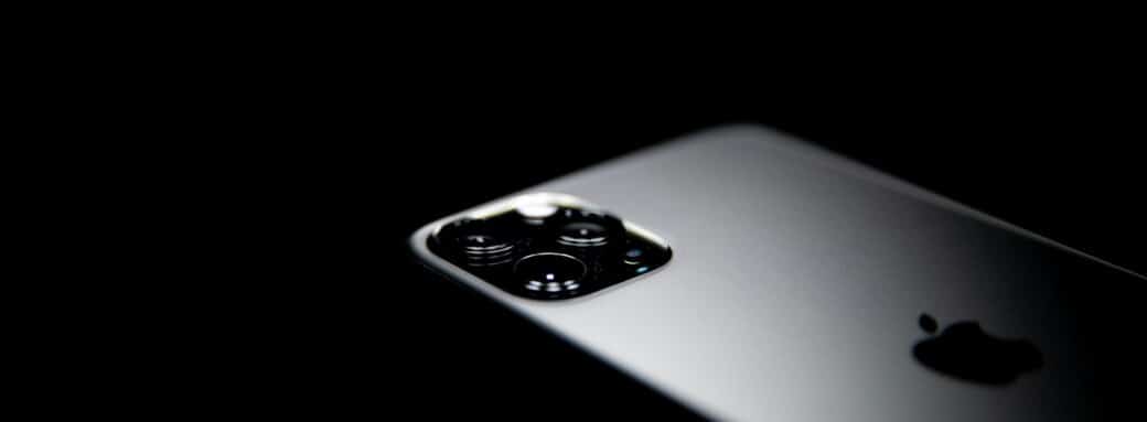 apple iPhone 18