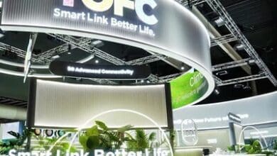 YOFC présente des innovations en IA et fibre au MWC pour un futur connecté.