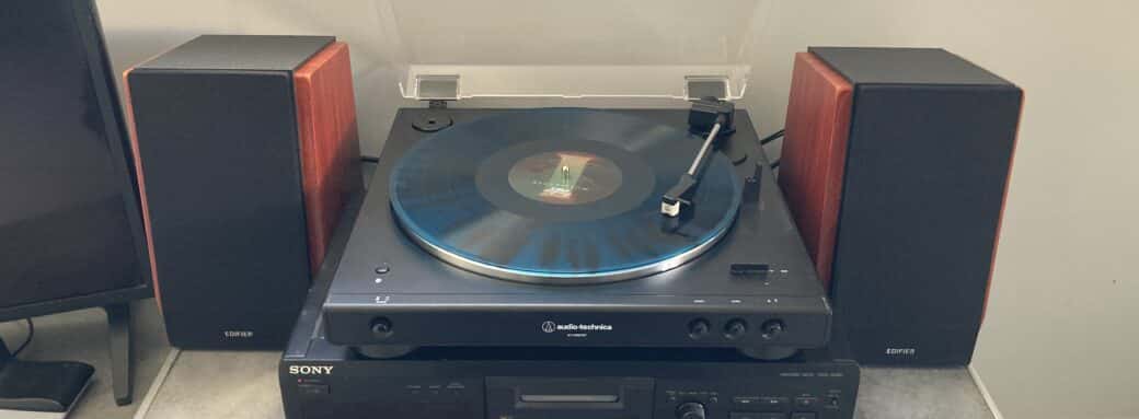 R1700BT