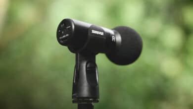 PRISES DE SON DE HAUT VOL AVEC LE NOUVEAU MICROPHONE STÉRÉO SANS FIL MOVEMIC 88+ DE SHURE