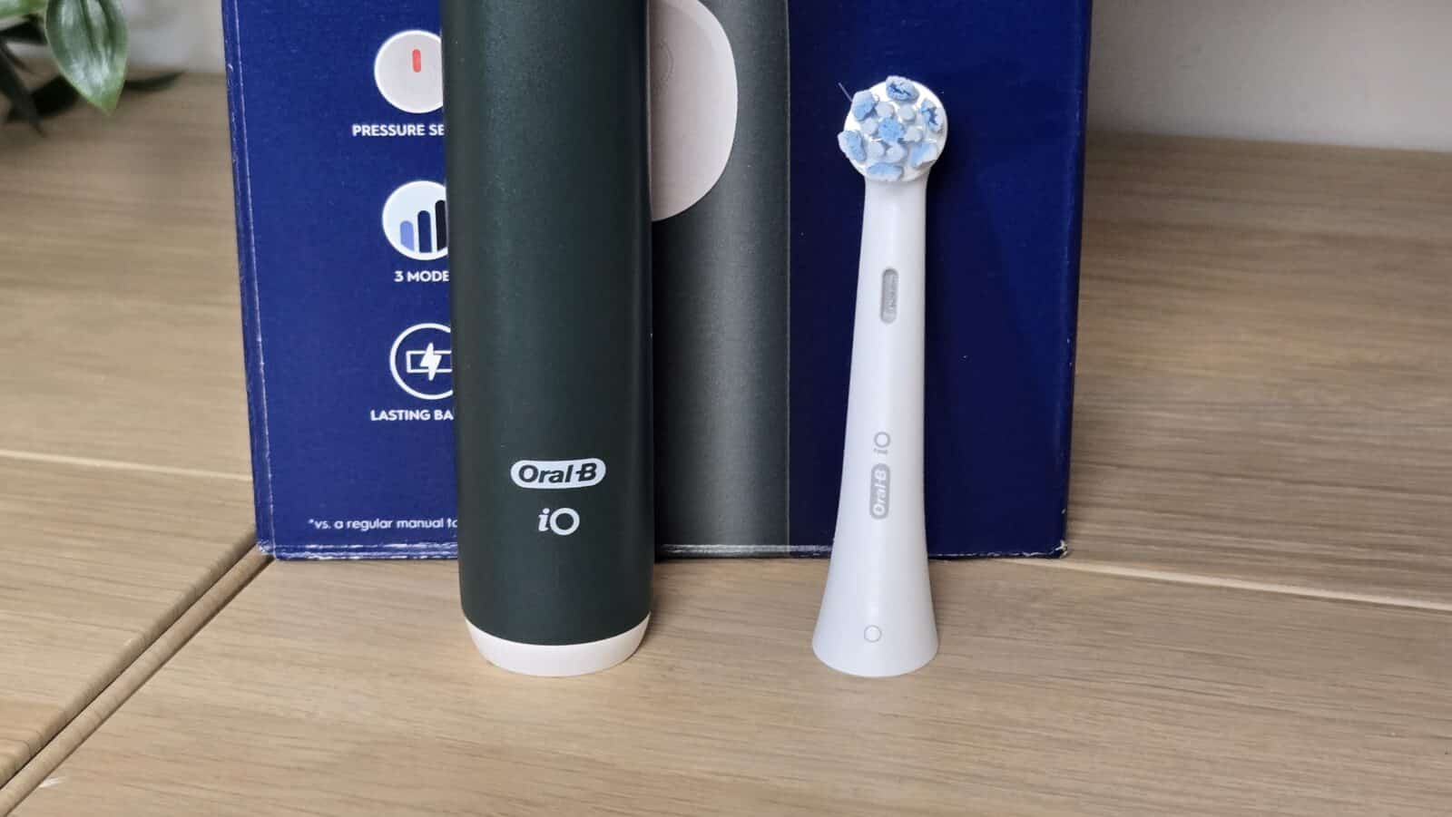 Oral-B iO2 - brossette vs brosse à dent