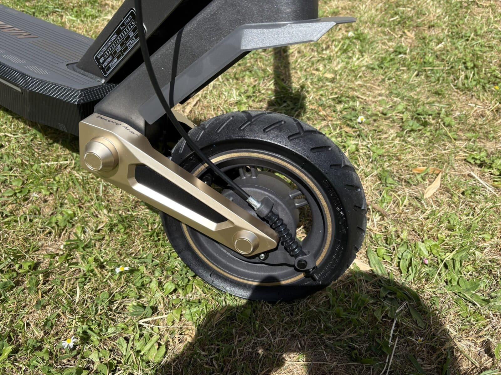 Navee ST3 Pro