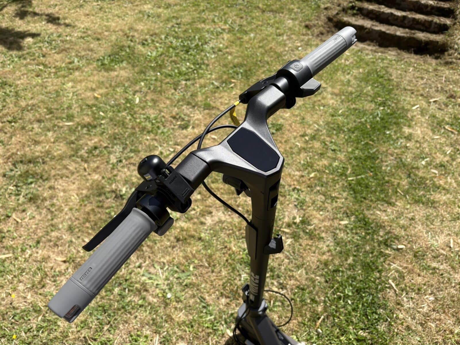 Navee ST3 Pro