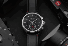 LEICA