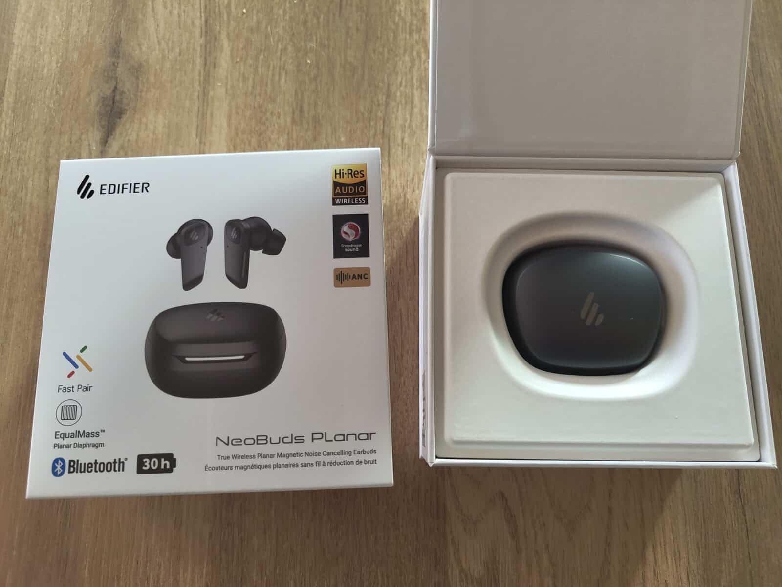 Neobuds unboxing