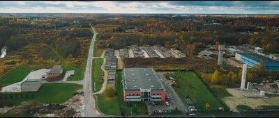 Polymatech Electronics ouvre une usine innovante de circuits imprimés en Estonie.