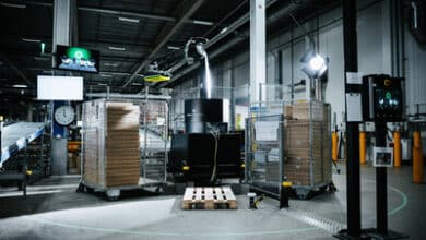 Rebl Industries équipe H&M et IKEA de robots IA pour optimiser la logistique.