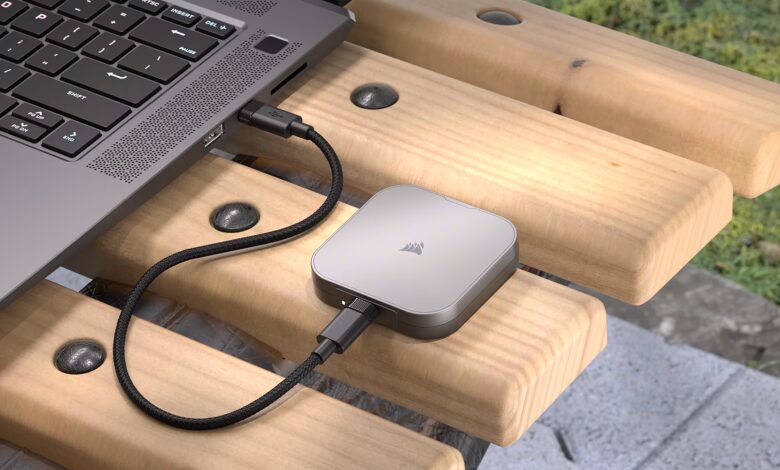 Back to School Corsair EX400U