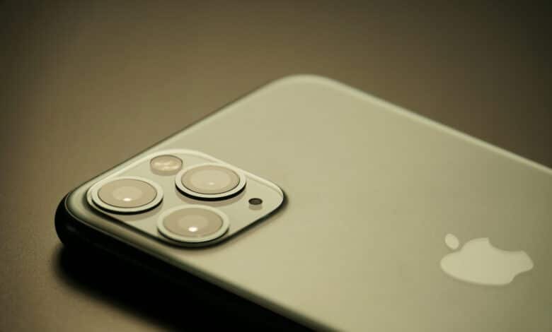 iPhone 17