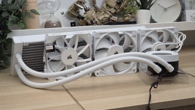 CORSAIR NAUTILUS 360 RS LCD - Miniature