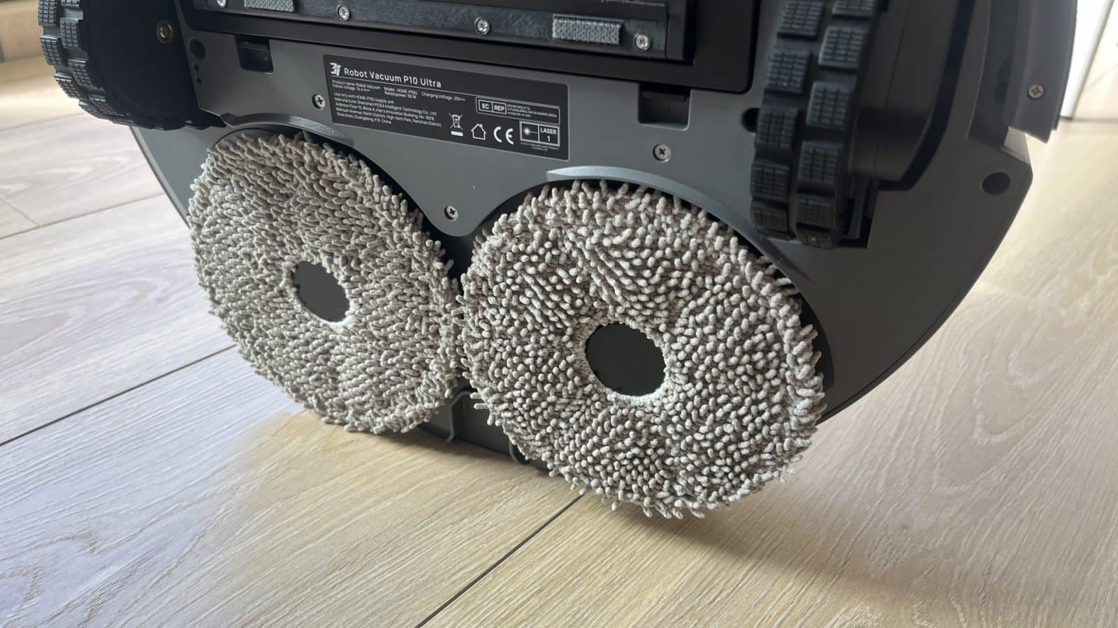 3i P10 Ultra : Lavettes vu de dessous