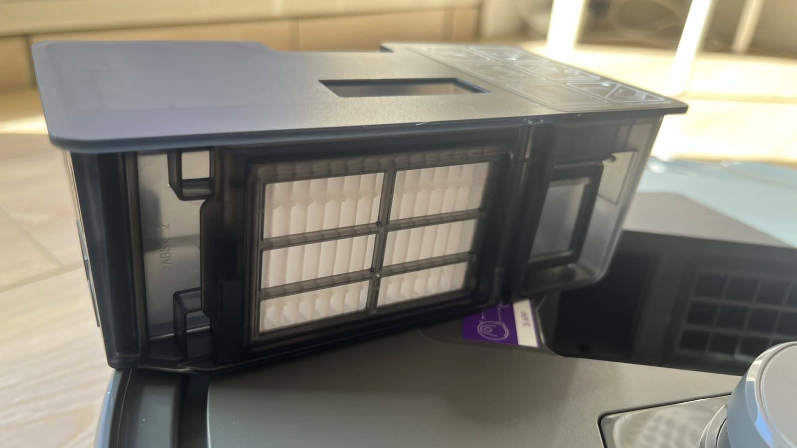 Entretien du robot : Bac à poussière sortie