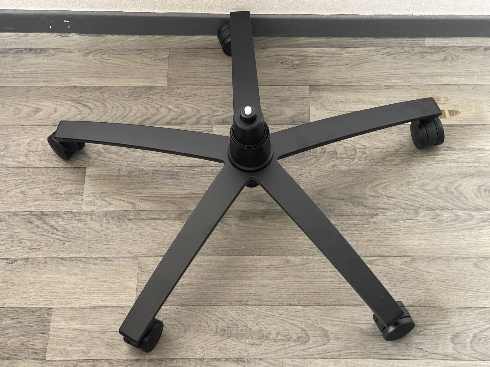 dxracer-martian-base-5-branches