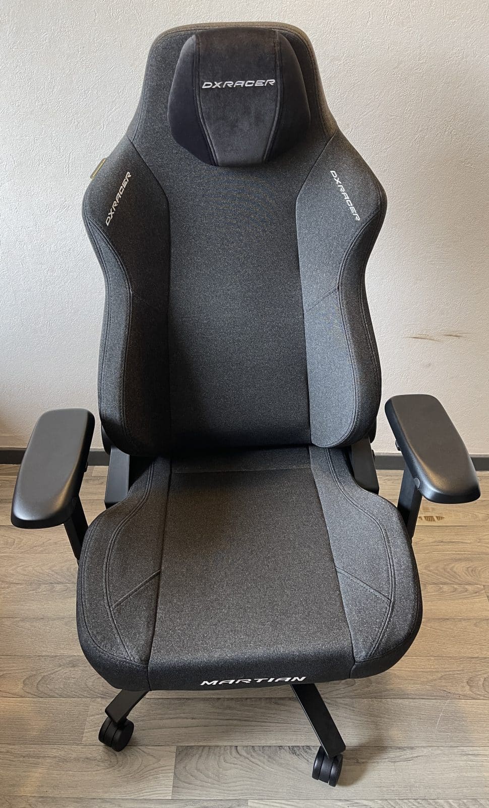 dxracer-martian-lifestyle