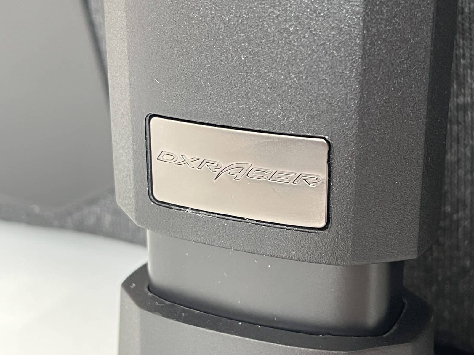 dxracer-martian-logo