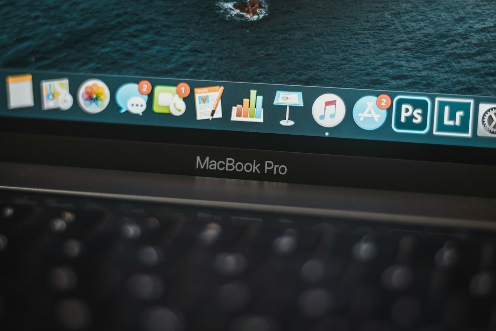 macbook pro m5