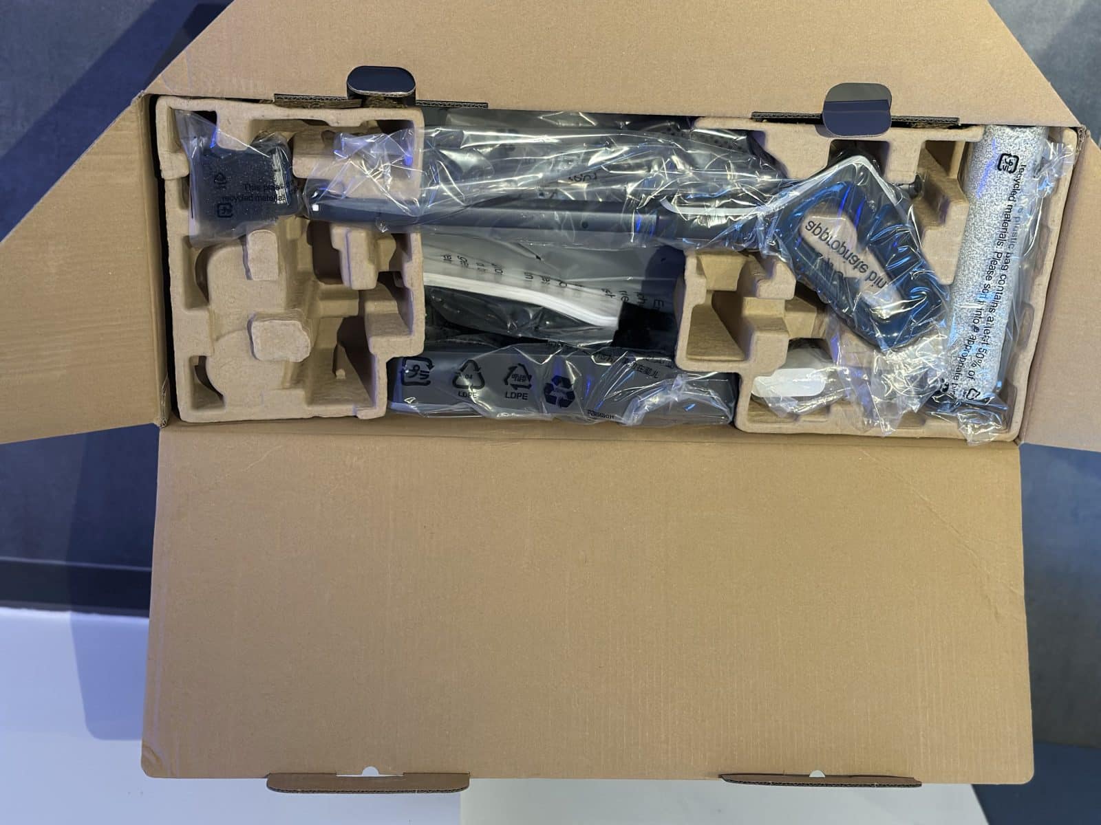 Unboxing Rowenta X-Clean 2