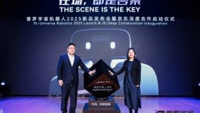 PL-Universe Robotics lance ProWhite Robot 2.0 et s’allie à JD.com pour l’export.