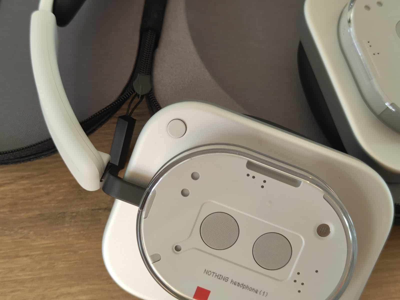 headphones (1) bouton