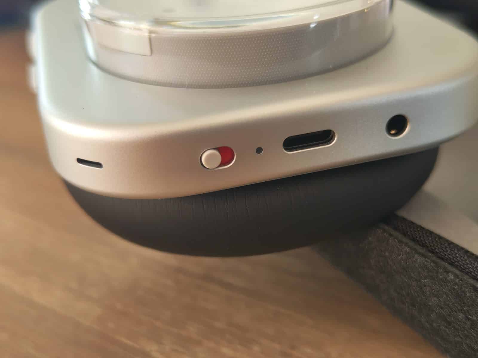 headphones (1) bouton