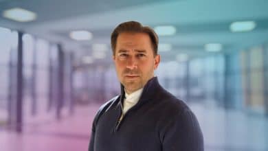 Les entreprises suédoises avancent vers une adoption concrète de l’IA avec Dstny Sweden.