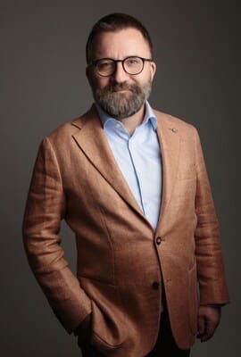 Nudge by NudgeTech.ai facilite la gestion quotidienne des coachs sportifs en Europe.