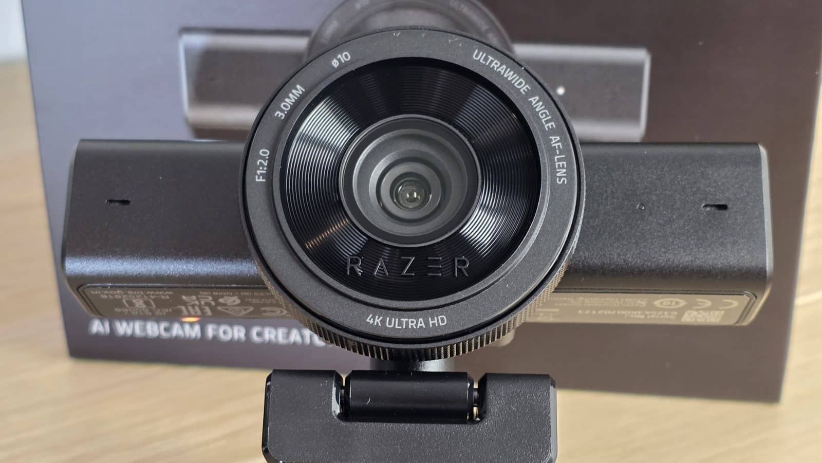 Razer Kiyo V2 - Ouvert