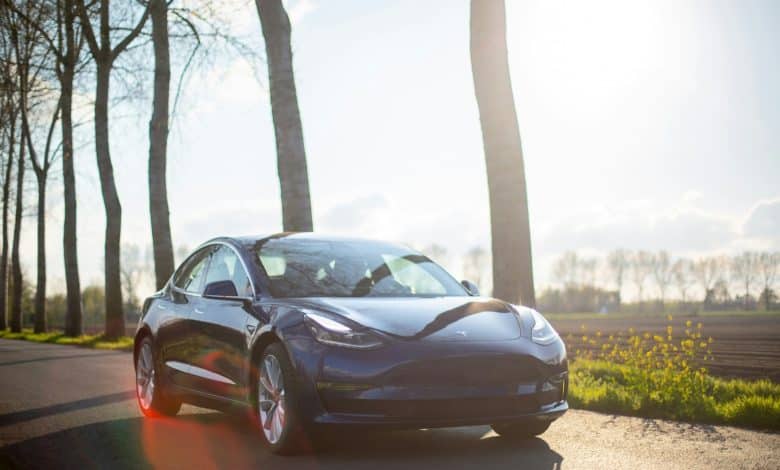 tesla model 3 standard