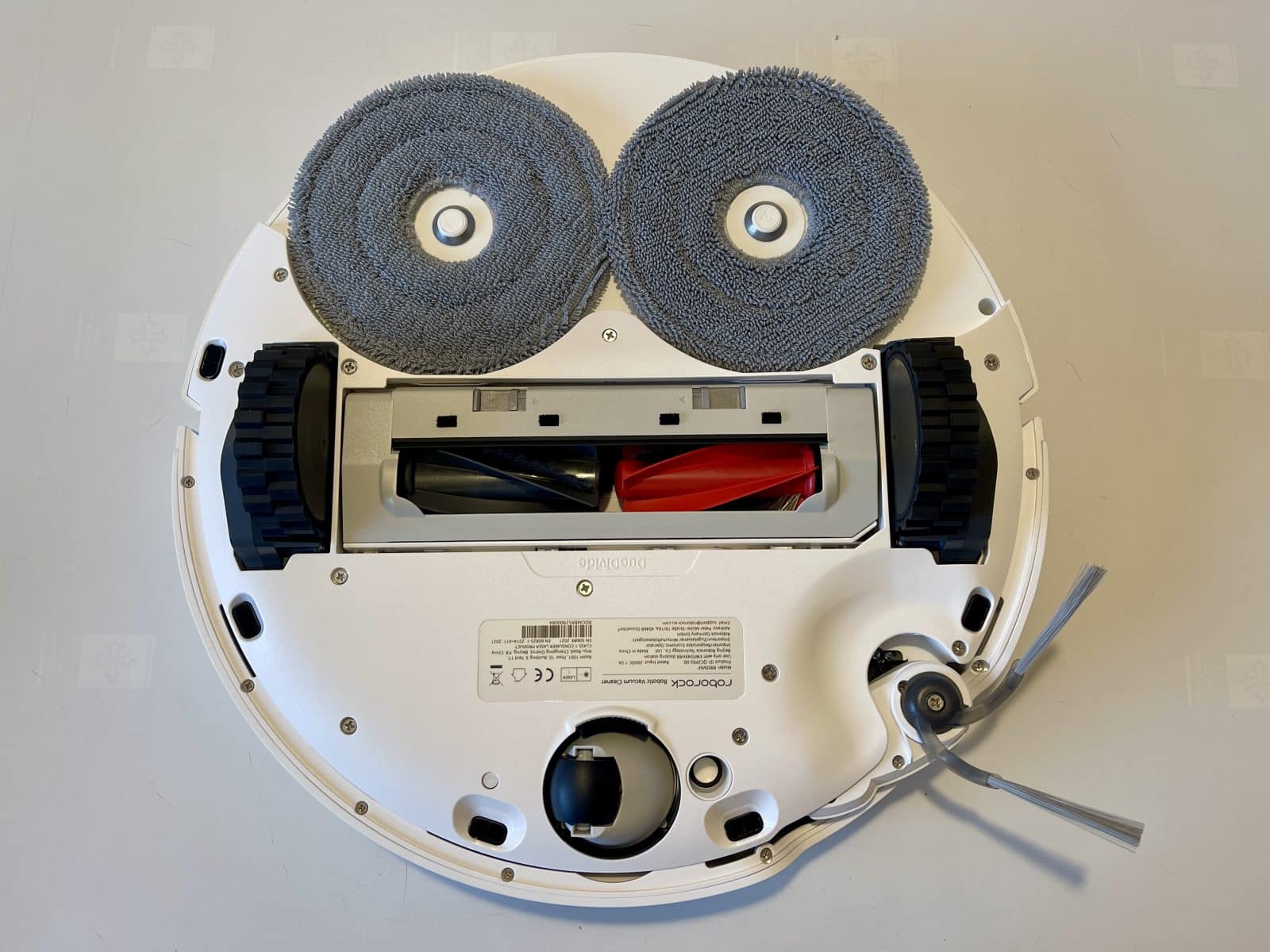 roborock-qrevo-qurv-2-pro-dessous