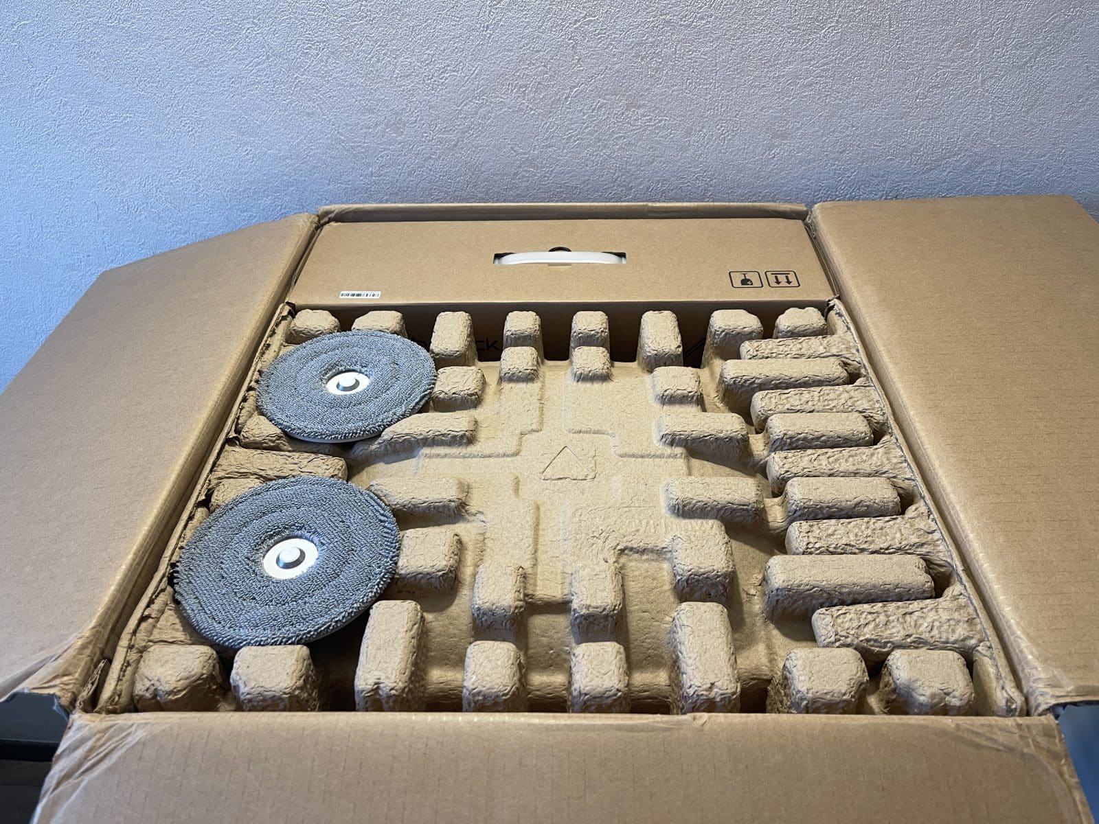 roborock-qrevo-qurv-2-pro-unboxing