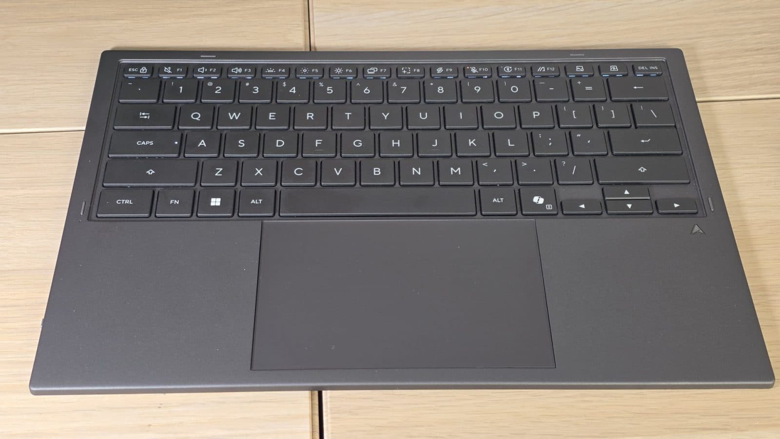 Asus Zenbook Duo 2026 (UX8407AA) - Clavier
