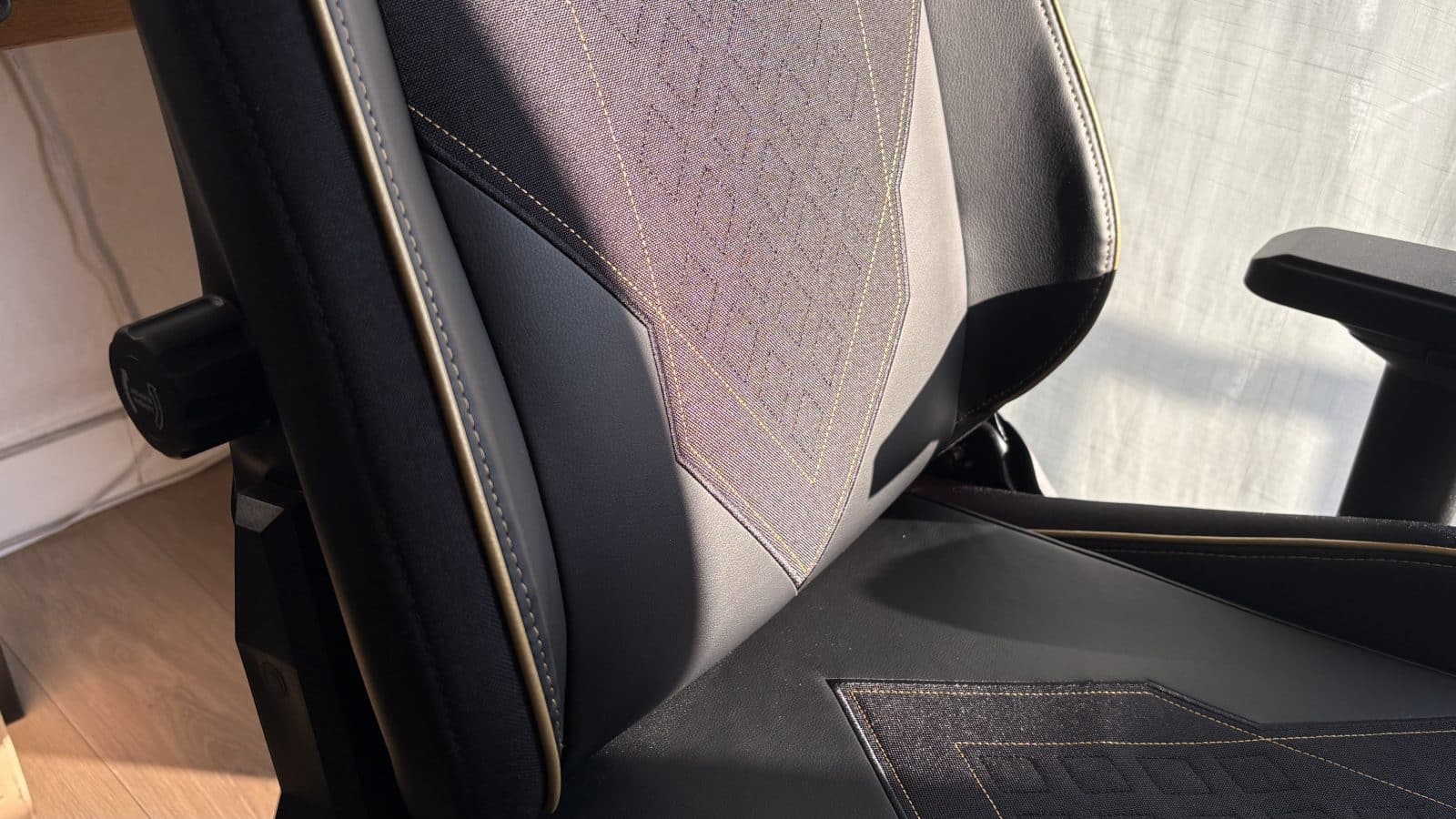 J'ai trouvé la Trust GXT 721 Ruya Pro excellente pour les lombaires