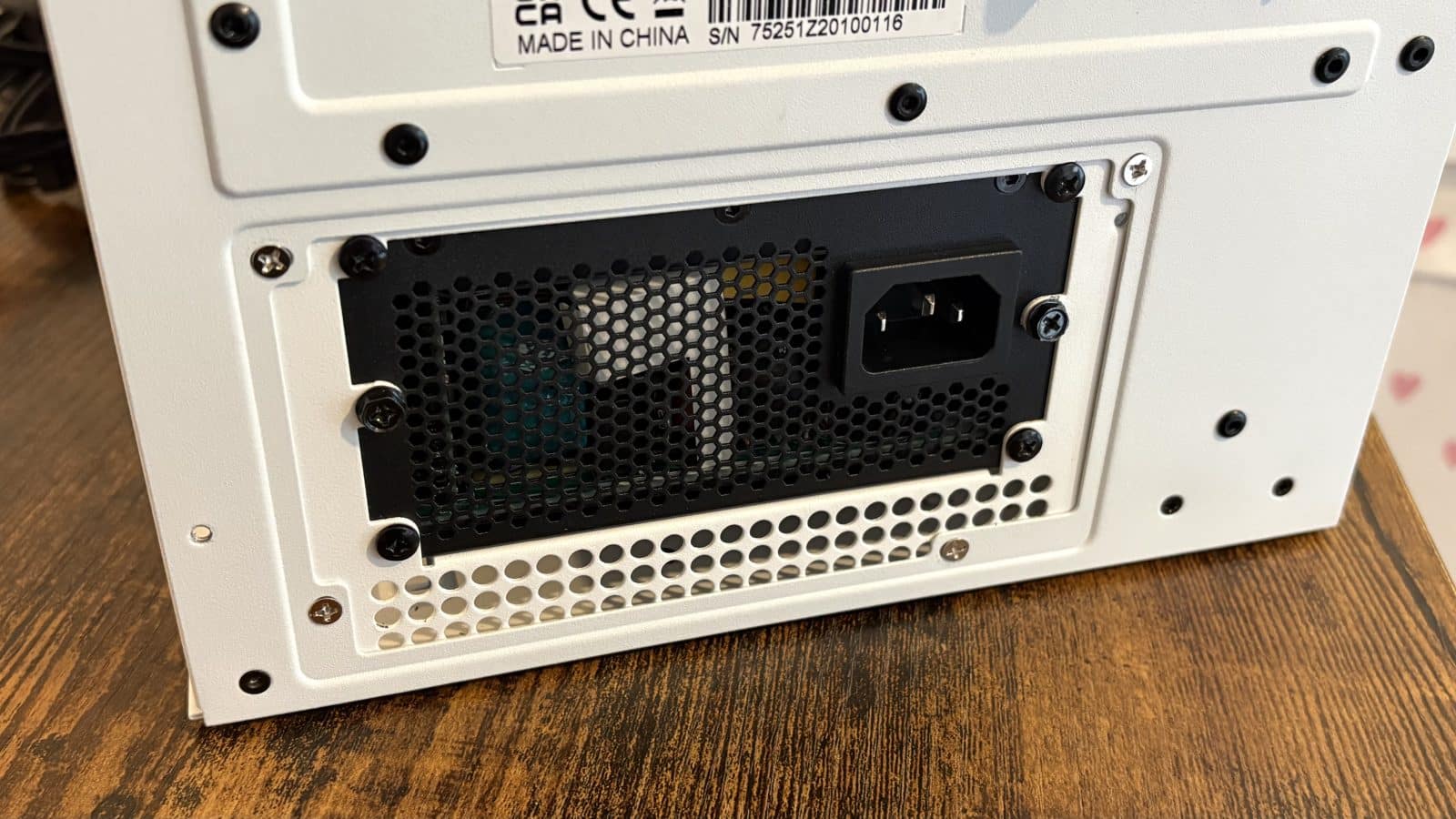 LA NZXT C850 SFX Gold face à ses concurrents