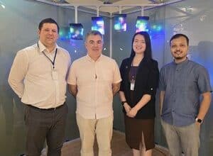 ATLANT 3D et NUS lancent un centre IA pour accélérer la recherche sur les matériaux.