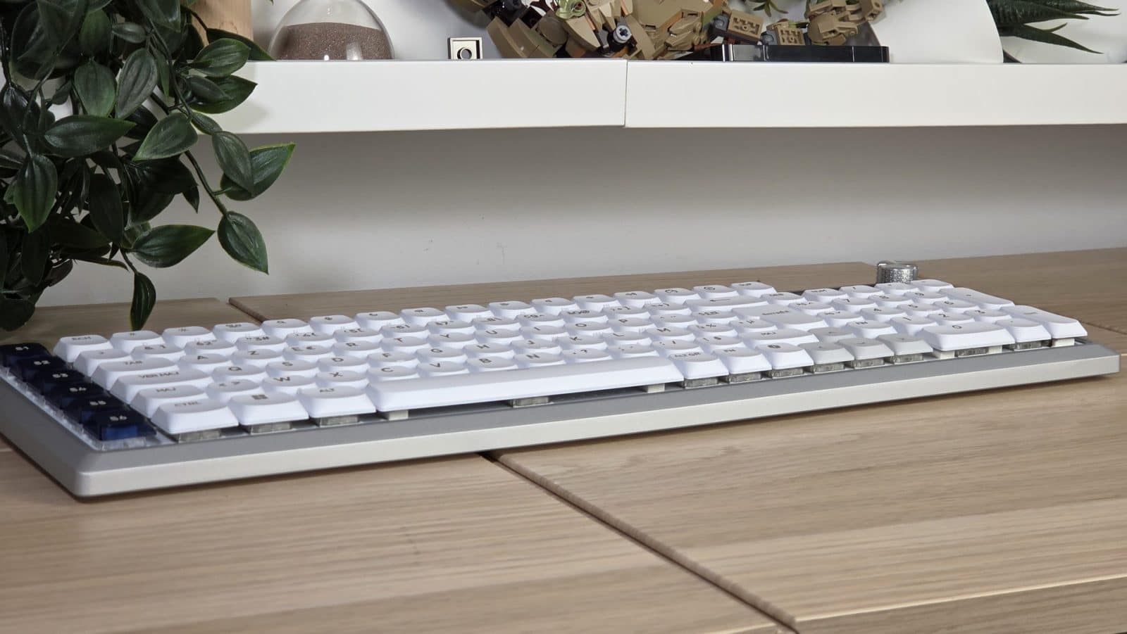 Corsair Vanguard Air 99 Wireless - Design
