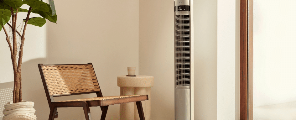 Elevate, le ventilateur colonne à succès de Duux, devient connecté