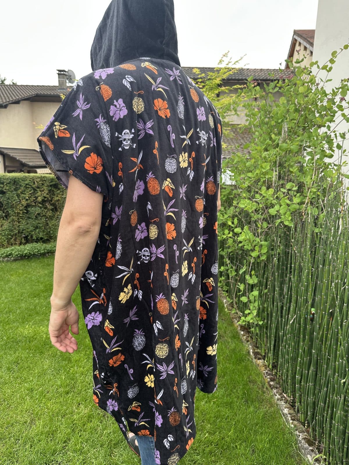 Quiksilver x One Piece poncho de plage