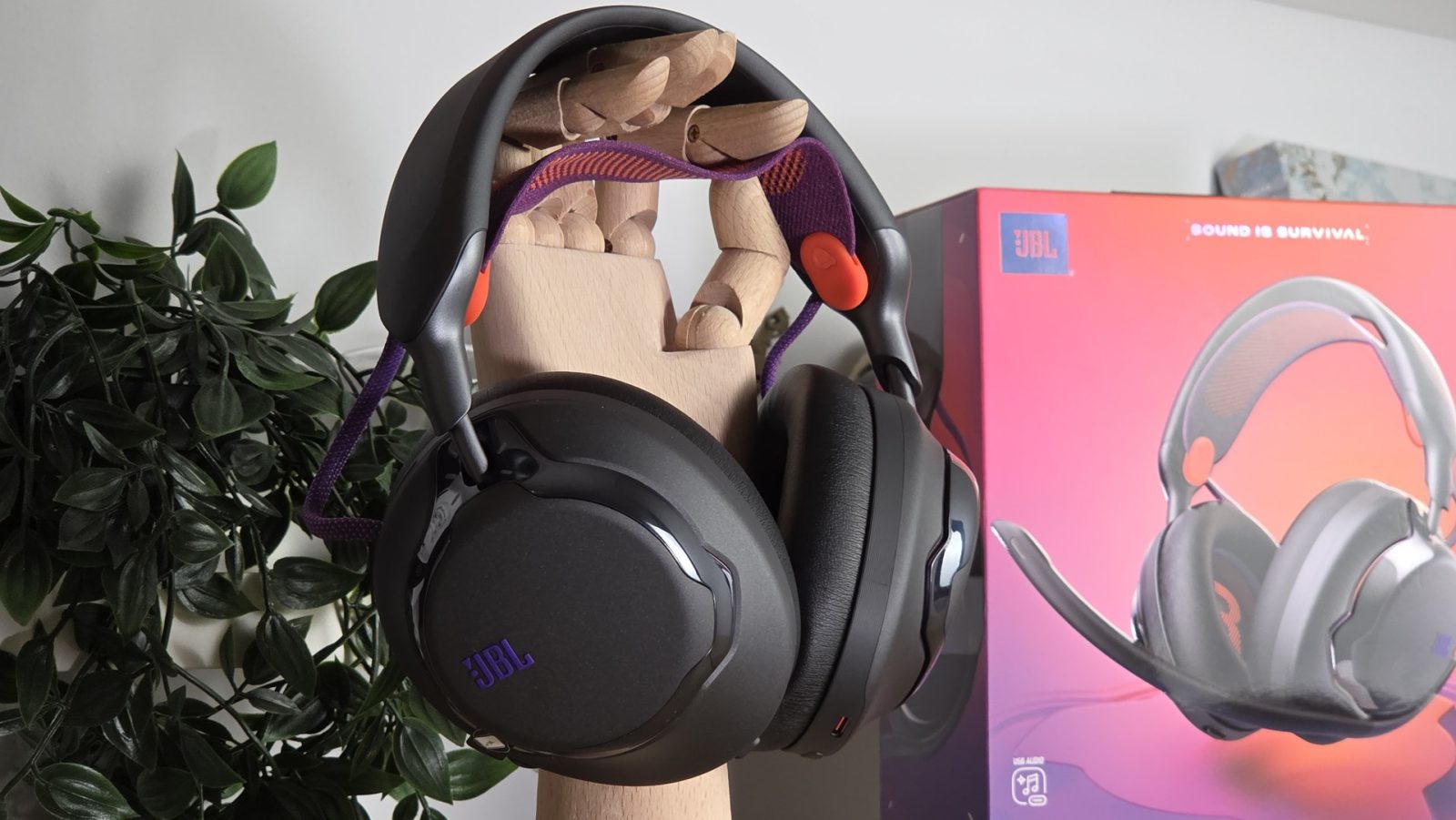 JBL Quantum 950 - Design classique